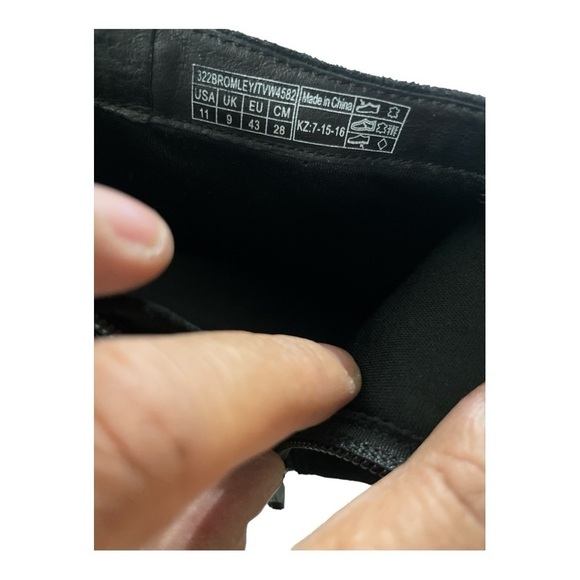 Vionic Upright Bromley Orthaheel Bootie size 11 - Picture 9 of 9